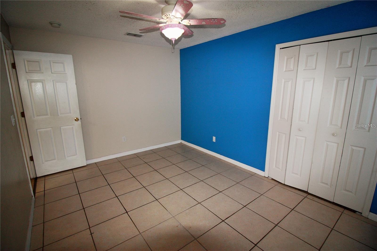 222 Churchill Ct Property Photo 11