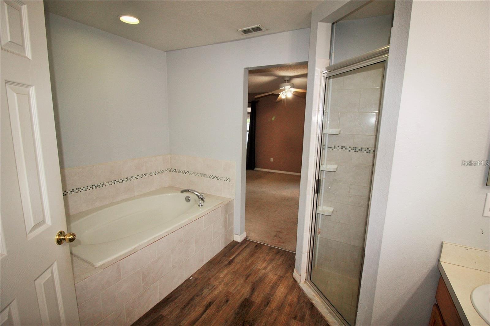 222 Churchill Ct Property Photo 13