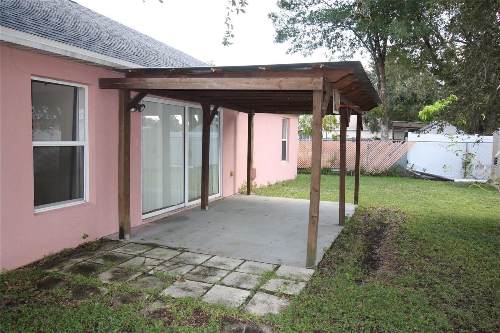 222 Churchill Ct Property Photo 18