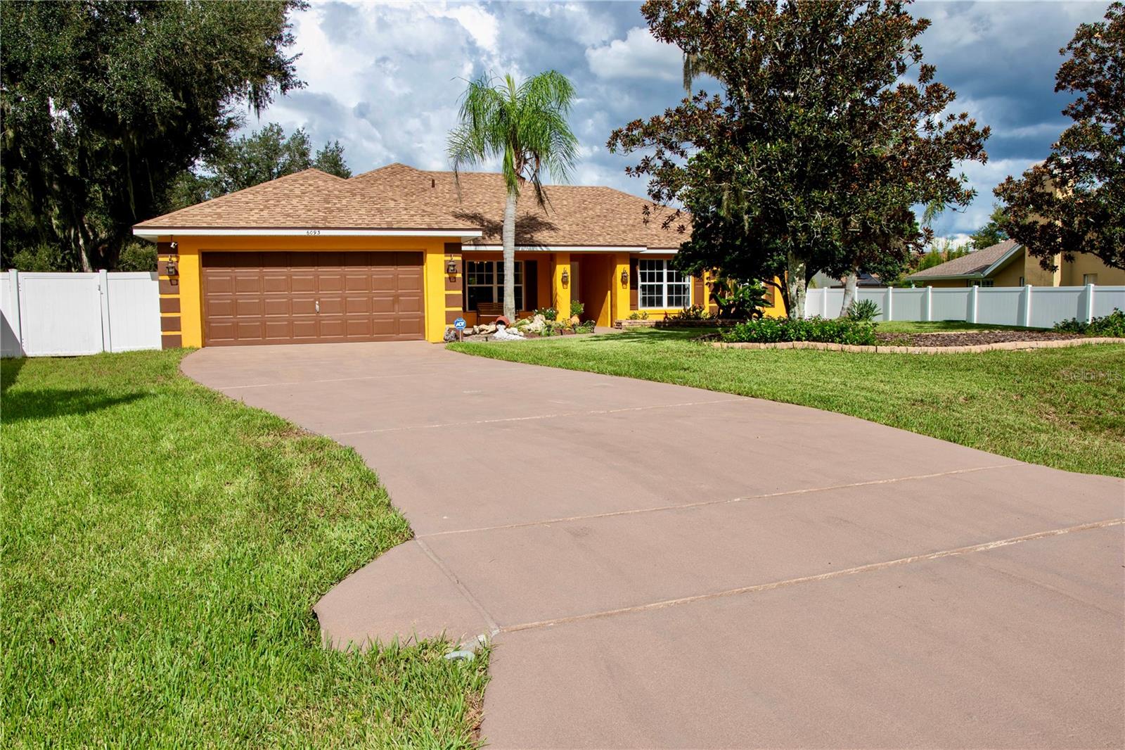 6093 VELVET LOOP Property Photo 1