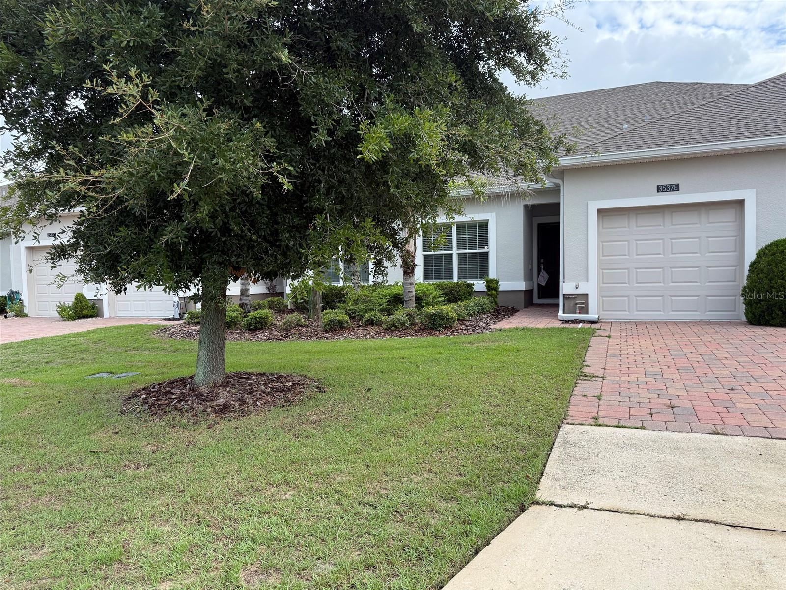 3537 BELLAND CIR #9E Property Photo 1