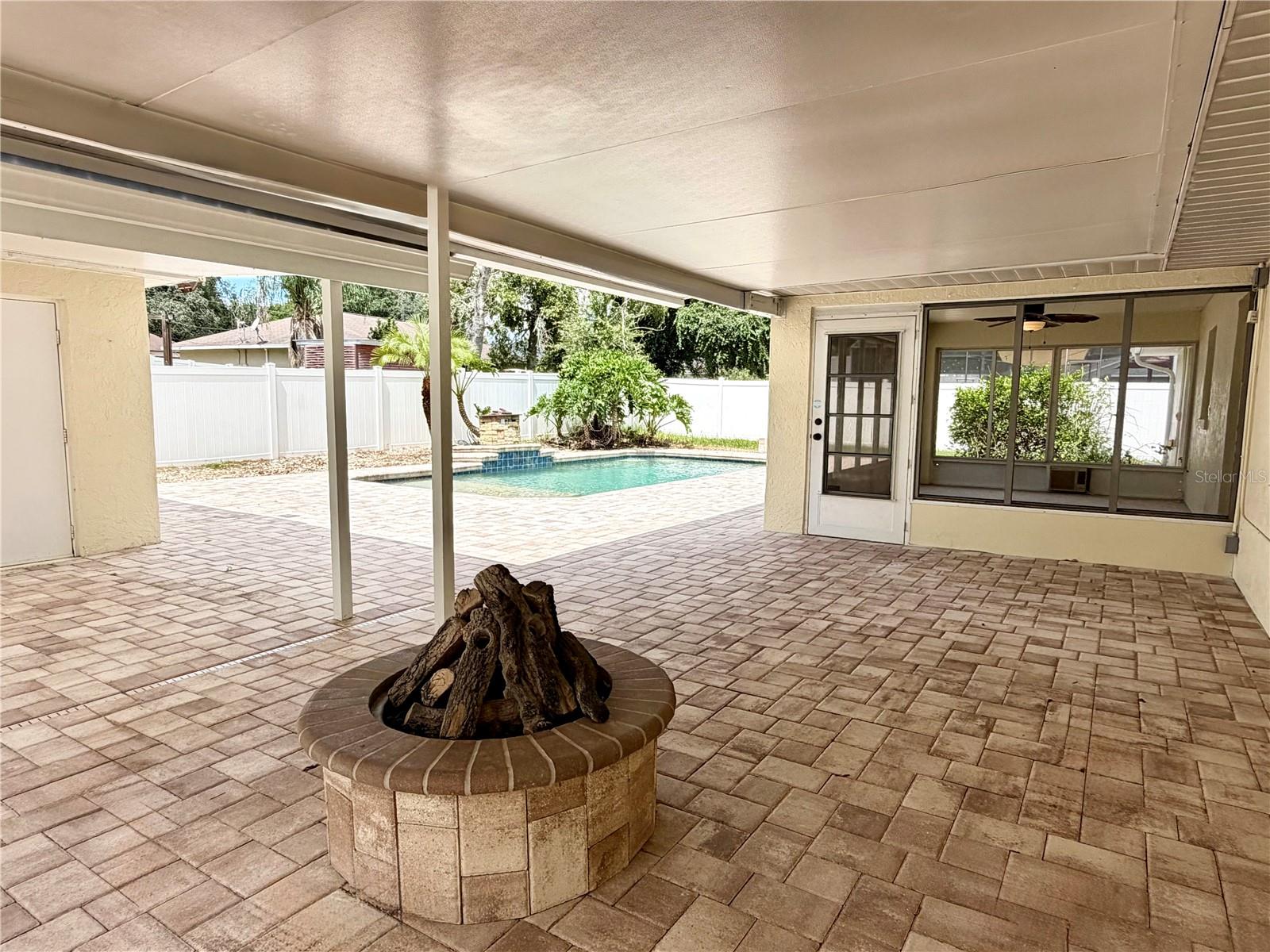 24 Teak Way Property Photo 12