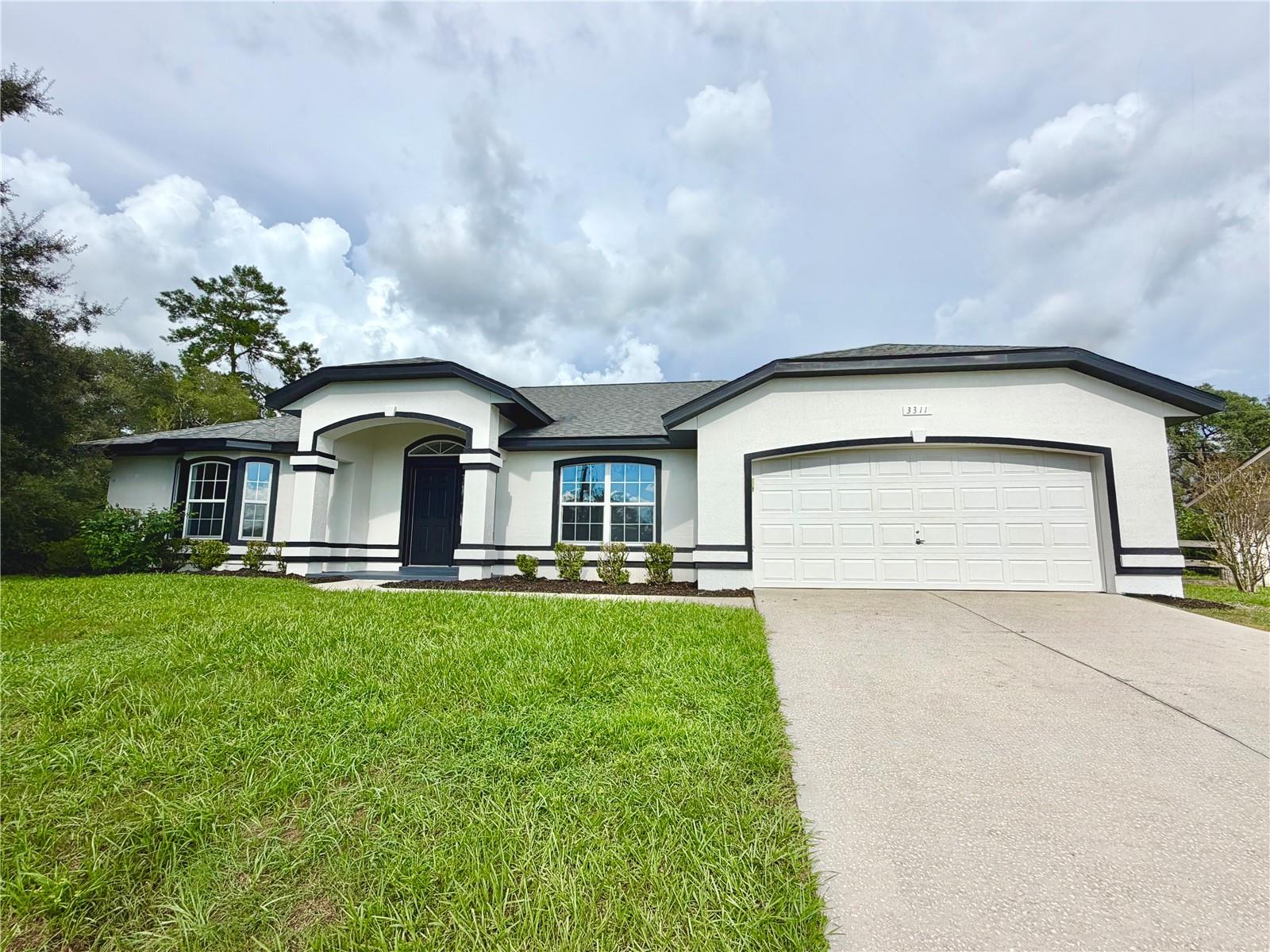 3311 Sw 133rd Pl Property Photo 3