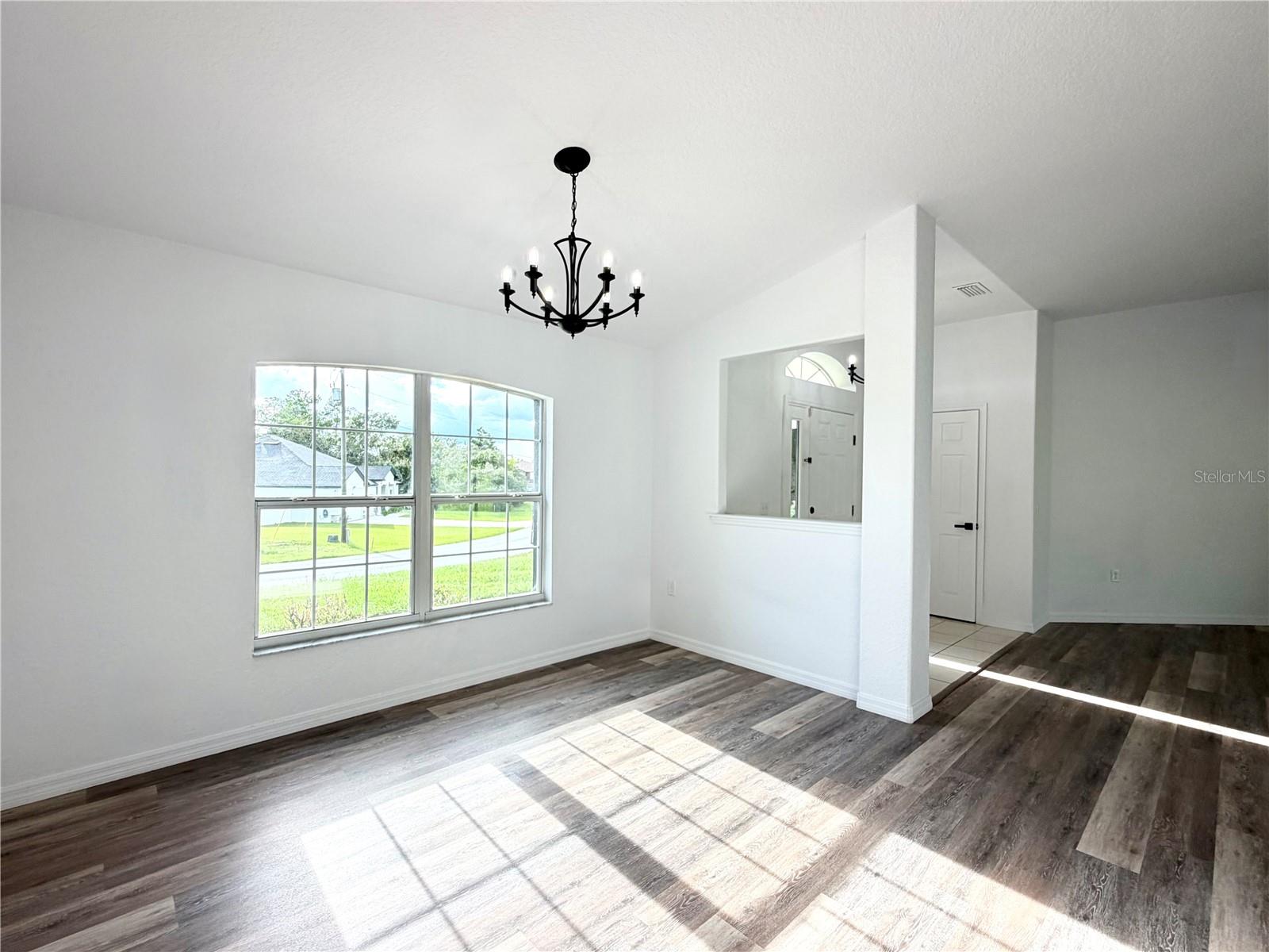 3311 Sw 133rd Pl Property Photo 5