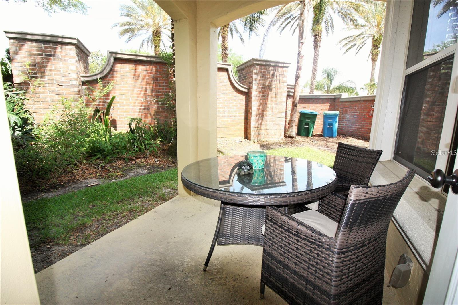 1397 Benevolent St Property Photo 5