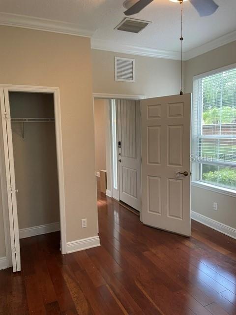 1397 Benevolent St Property Photo 12