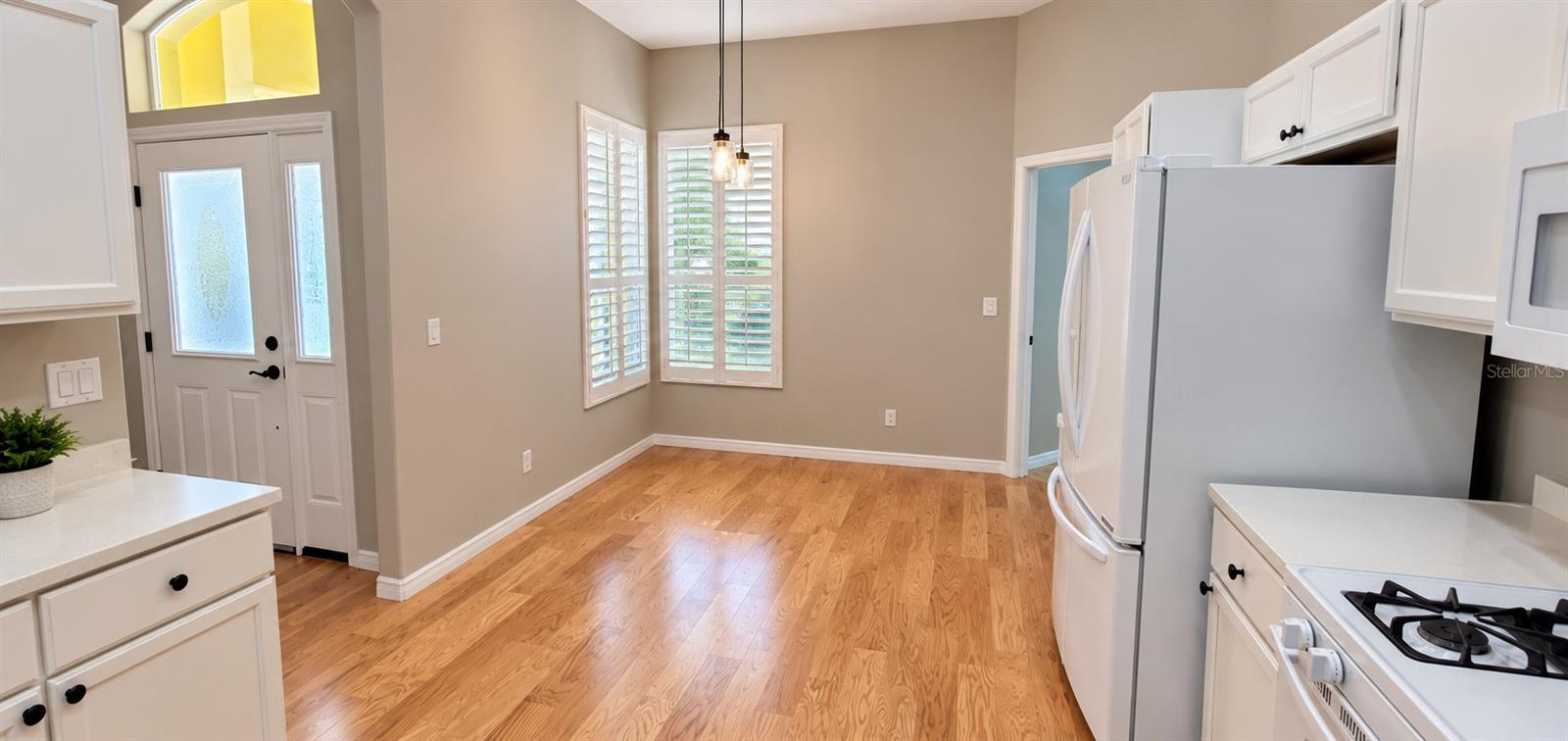 5231 Highbury Cir Property Photo 8