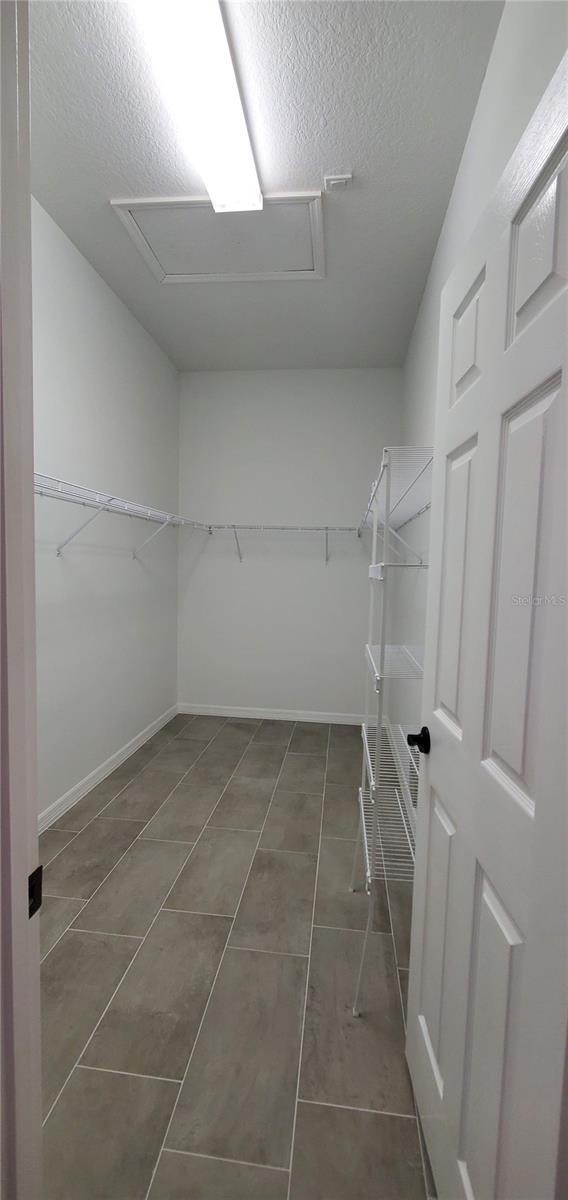 5231 Highbury Cir Property Photo 12
