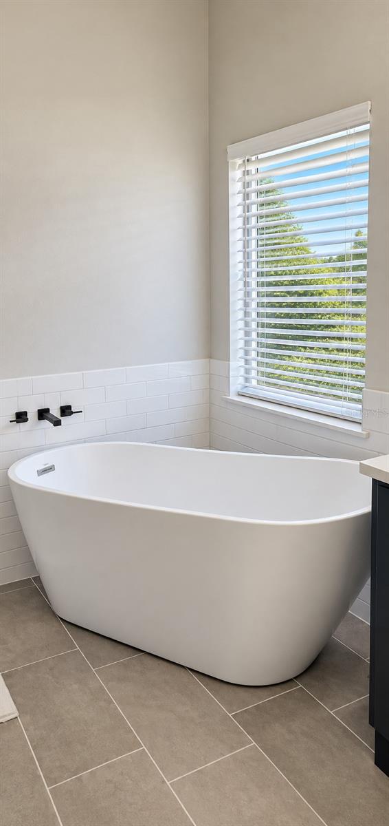 5231 Highbury Cir Property Photo 15