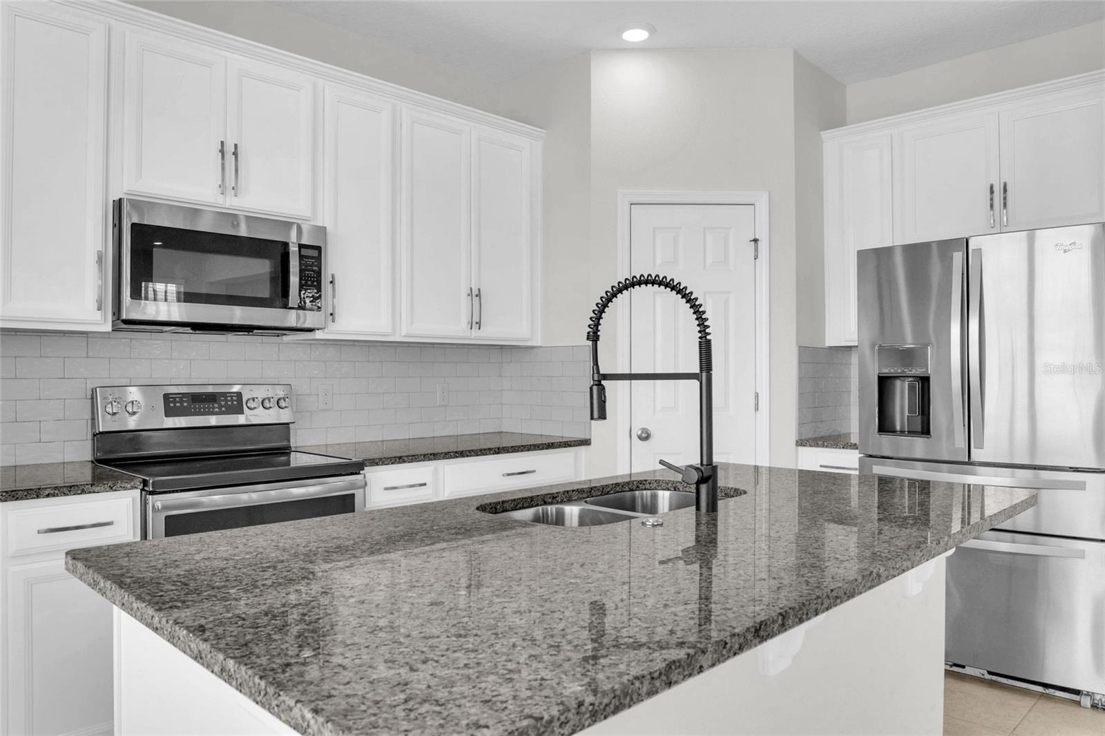 2577 Ocoee Reserve Ct Property Photo 24