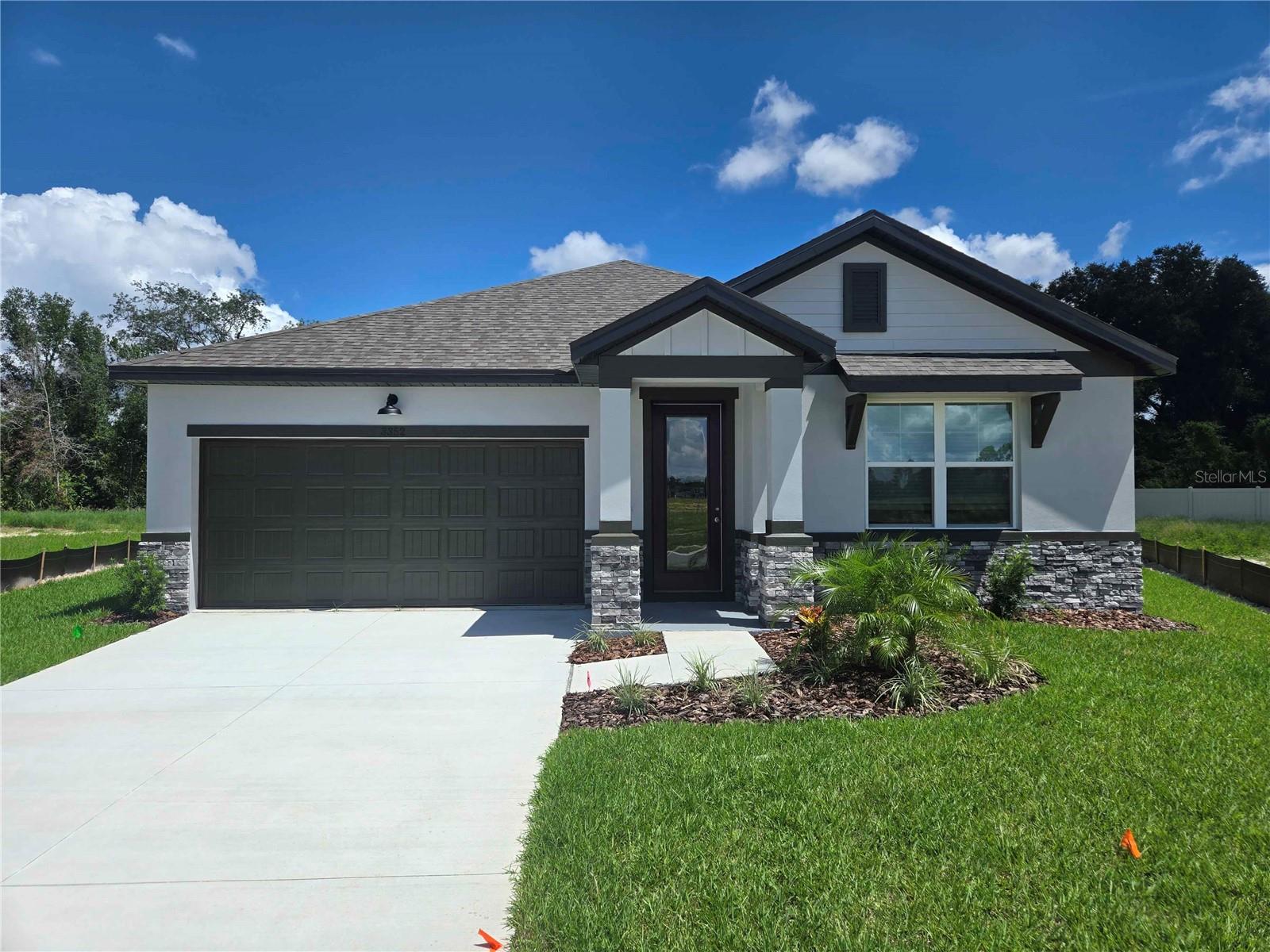 3352 DAYBREAK RUN LOOP Property Photo 1