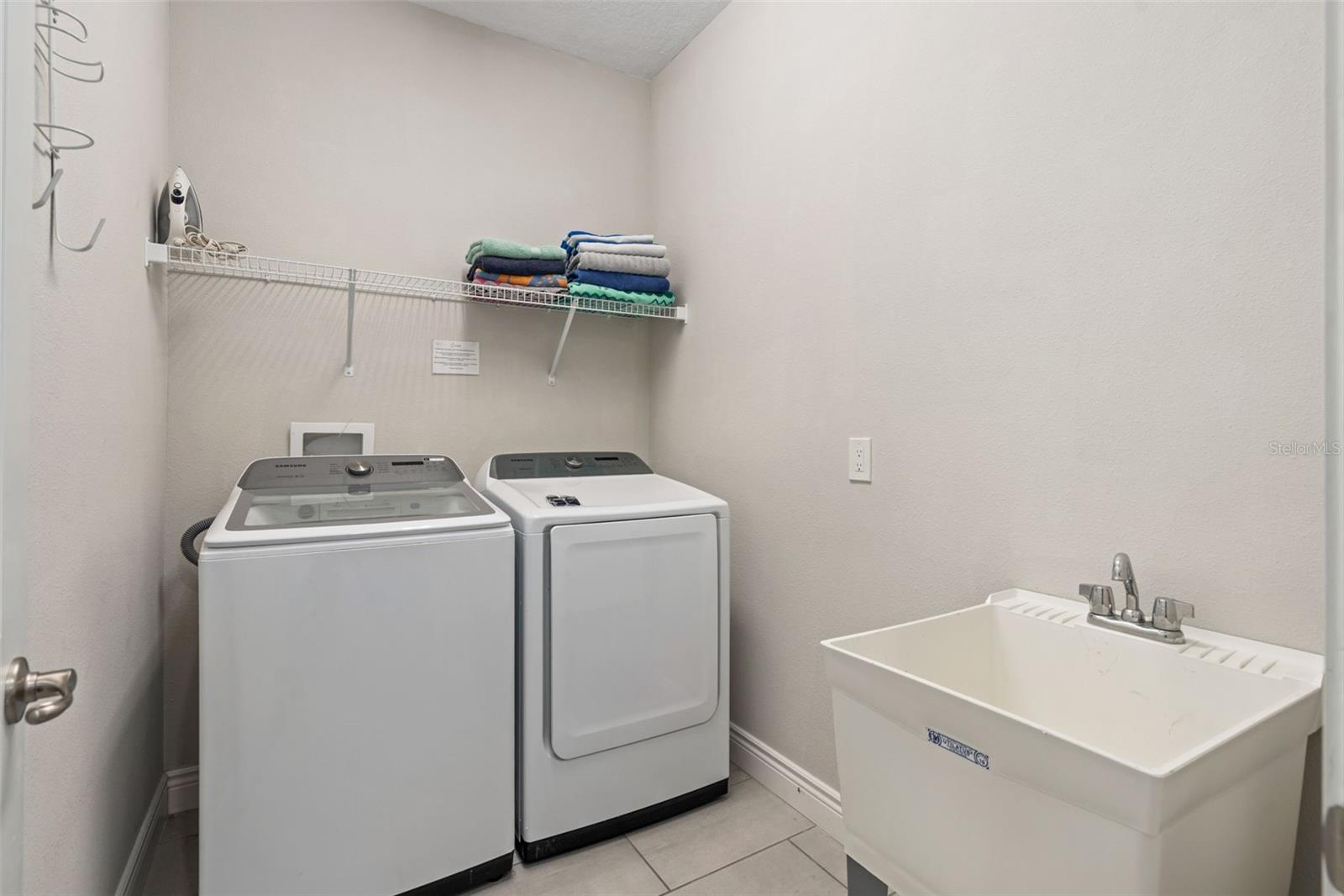 289 Auburn Ave Property Photo 50