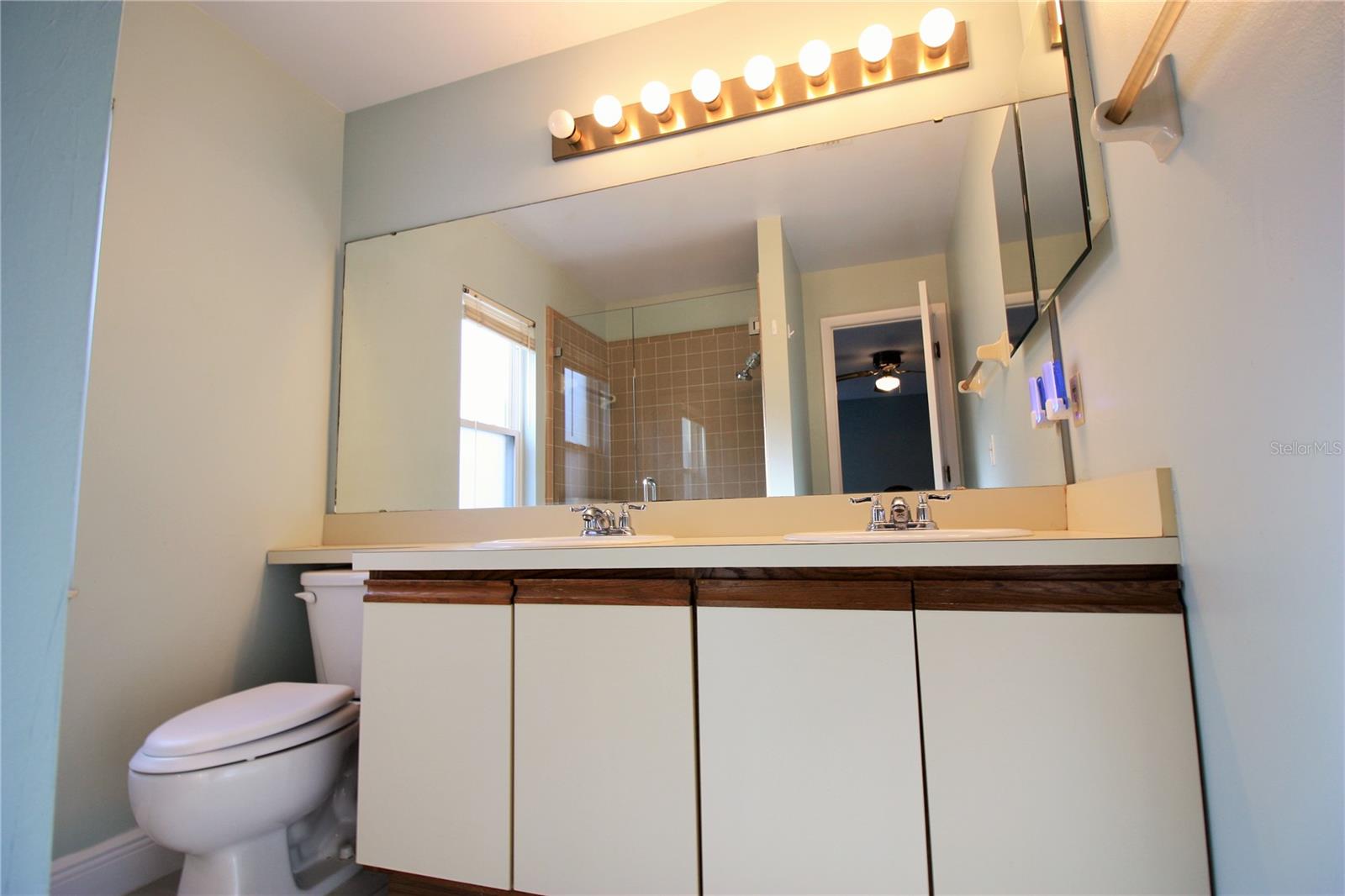 10105 Marguex Dr Property Photo 13