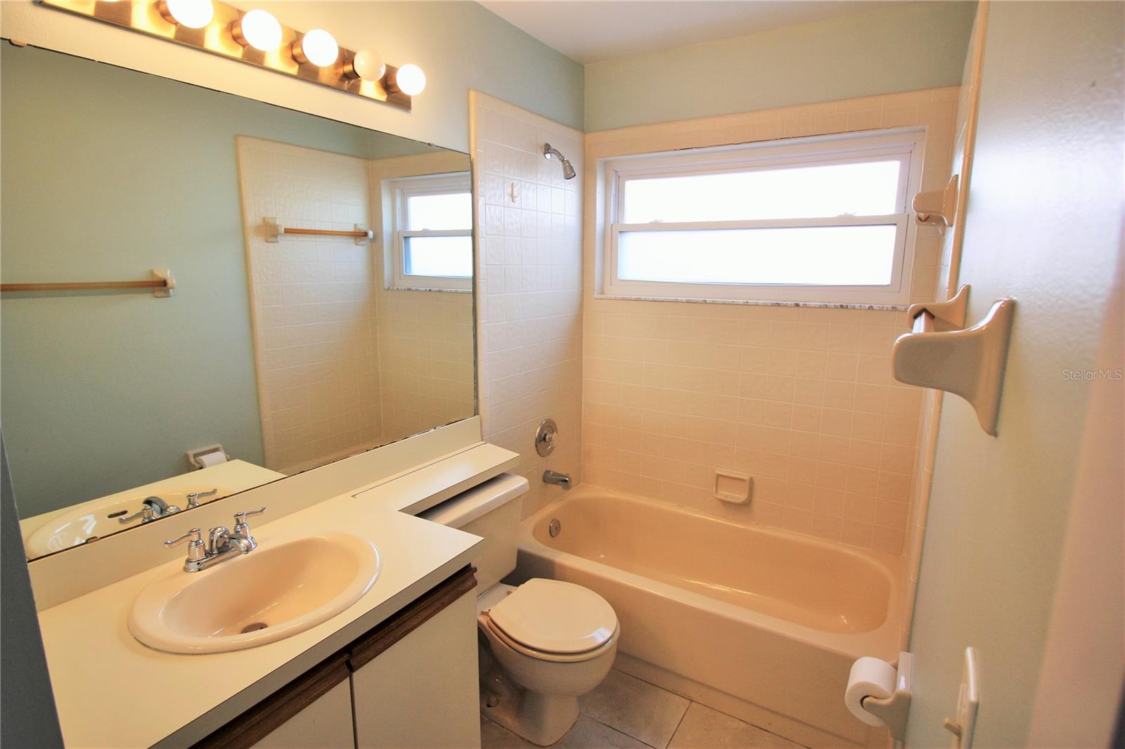 10105 Marguex Dr Property Photo 15