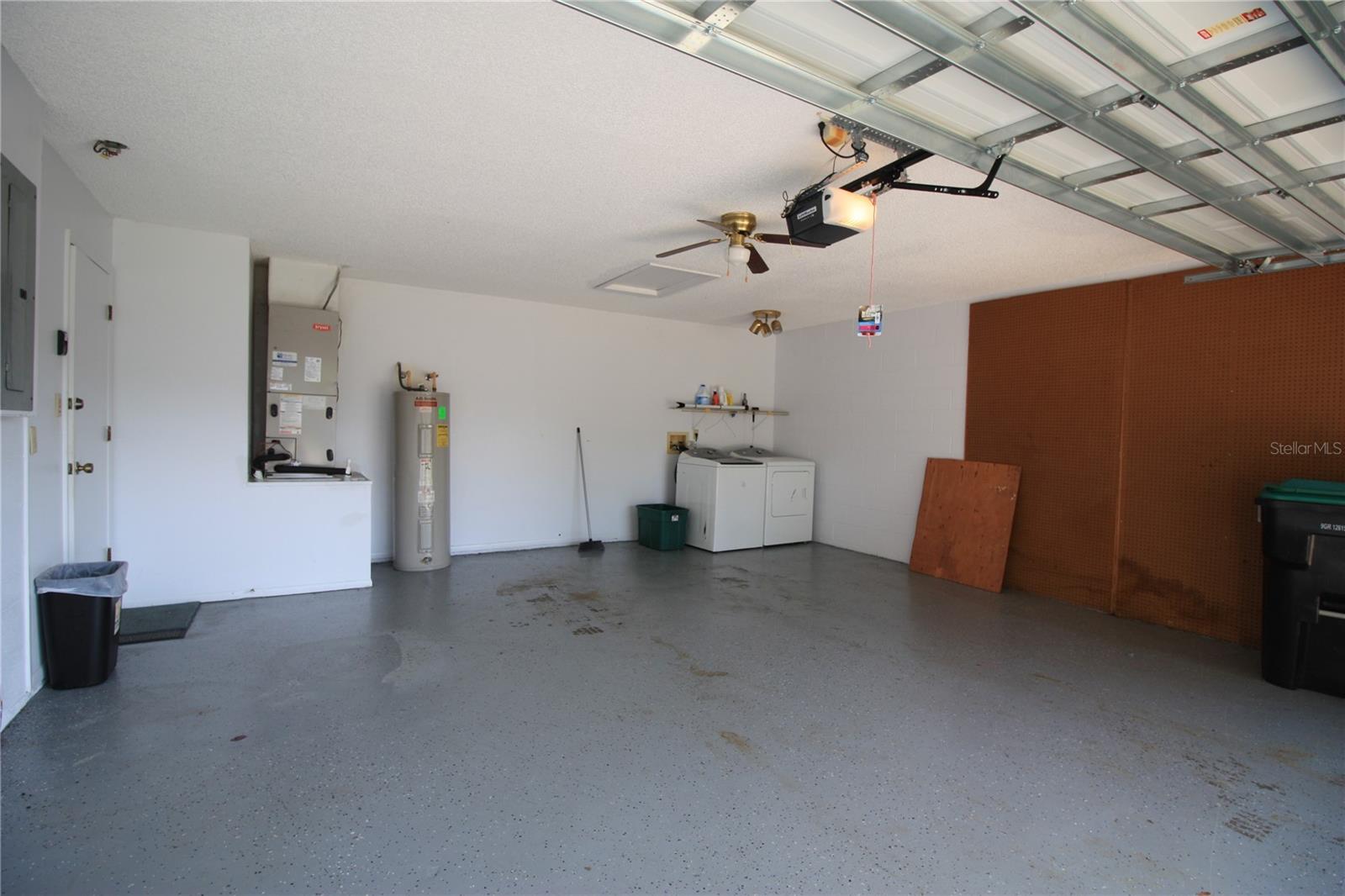 10105 Marguex Dr Property Photo 17