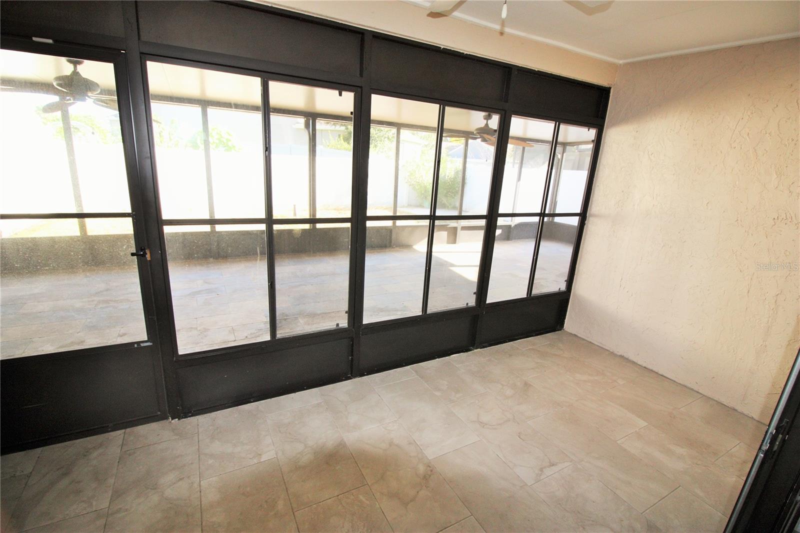 10105 Marguex Dr Property Photo 19
