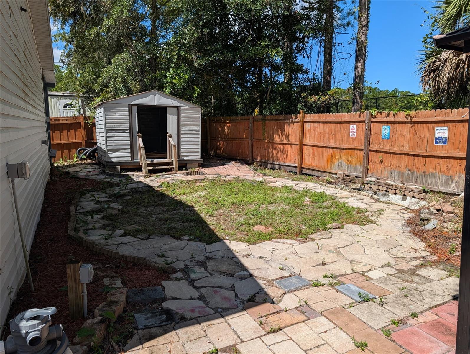 24304 Maxwell St Property Photo 23