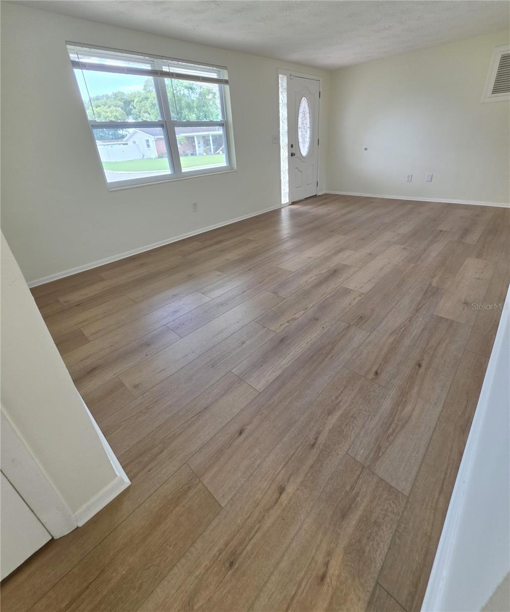 3647 Bigelow Dr Property Photo 17