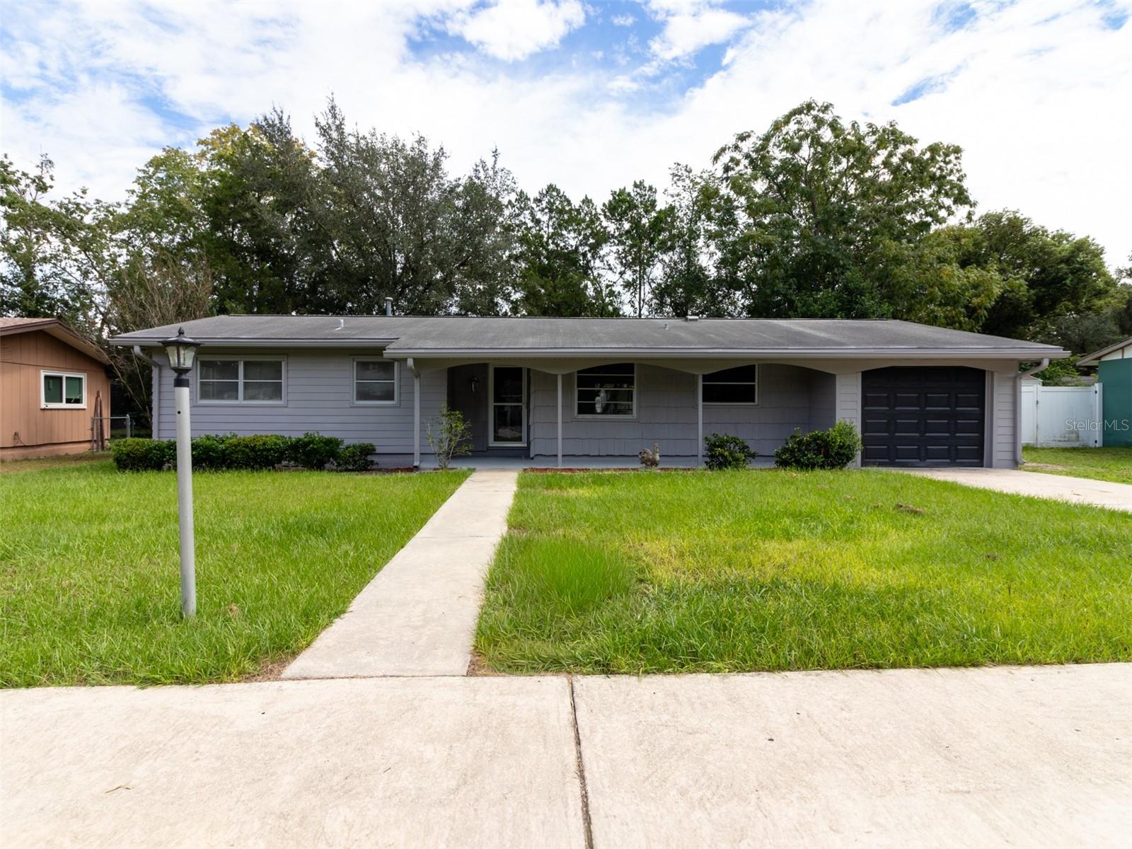 3523 Sw 147th Lane Rd Property Photo 1