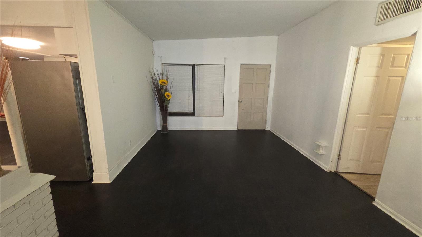 7419 Nolton Way Property Photo 10
