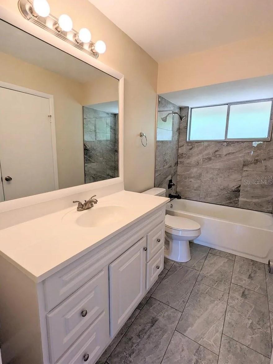 3111 Creekglen Ct Property Photo 10