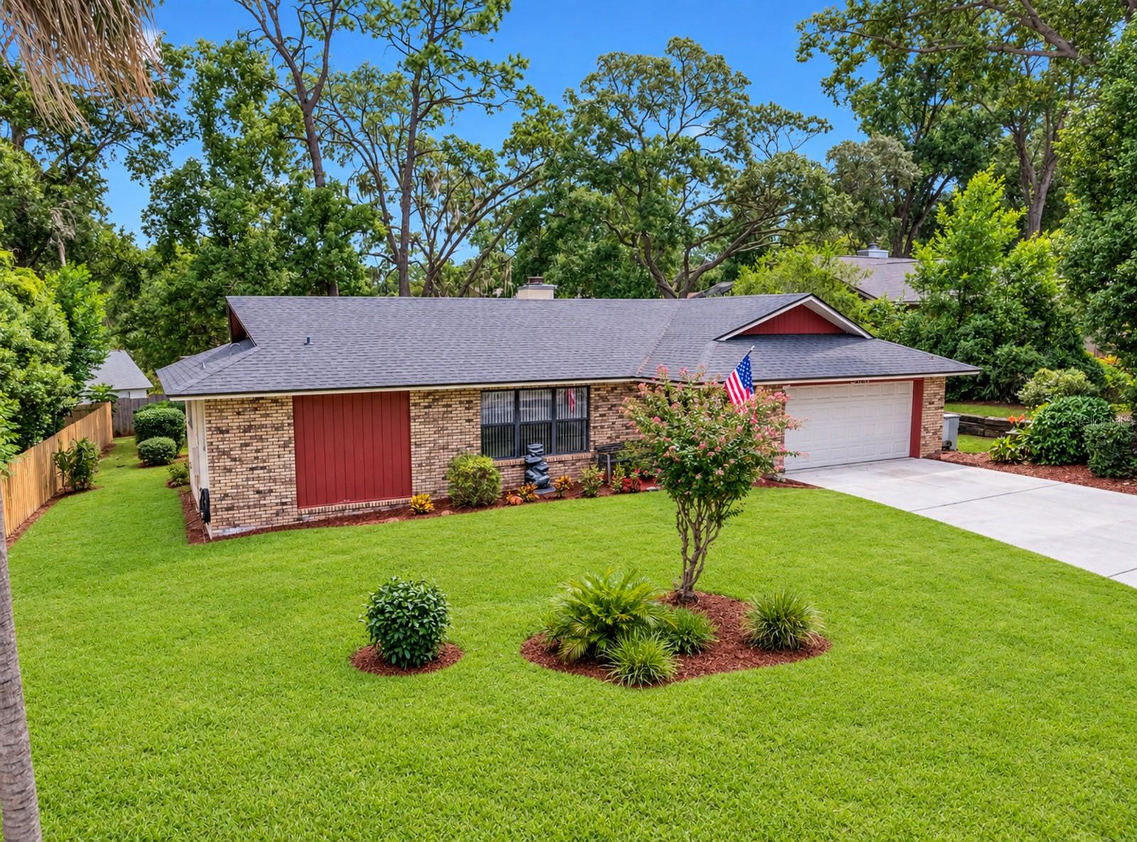 206 Duncan Trl Property Photo 3