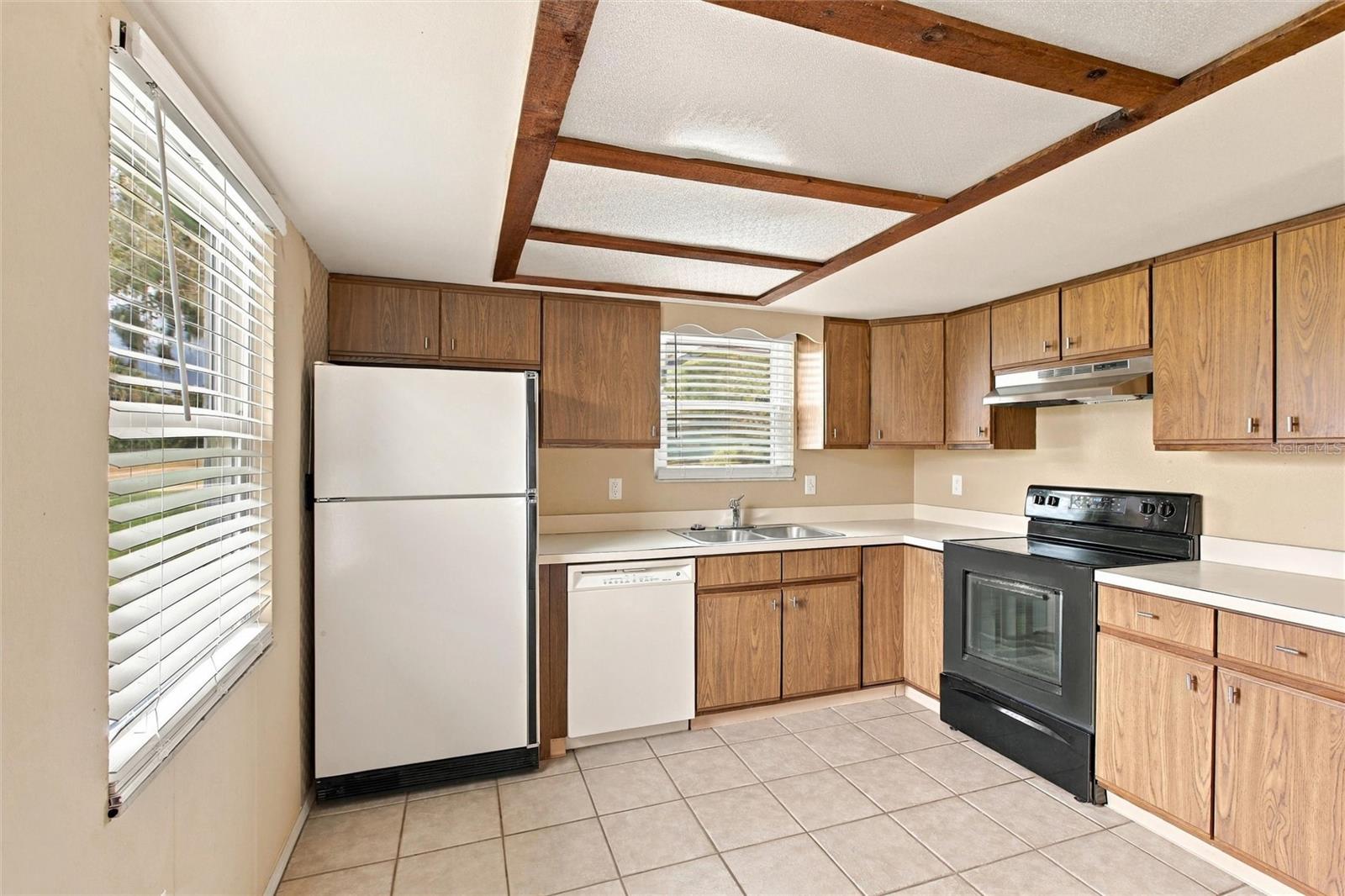 5522 82nd Avenue Dr E Property Photo 7