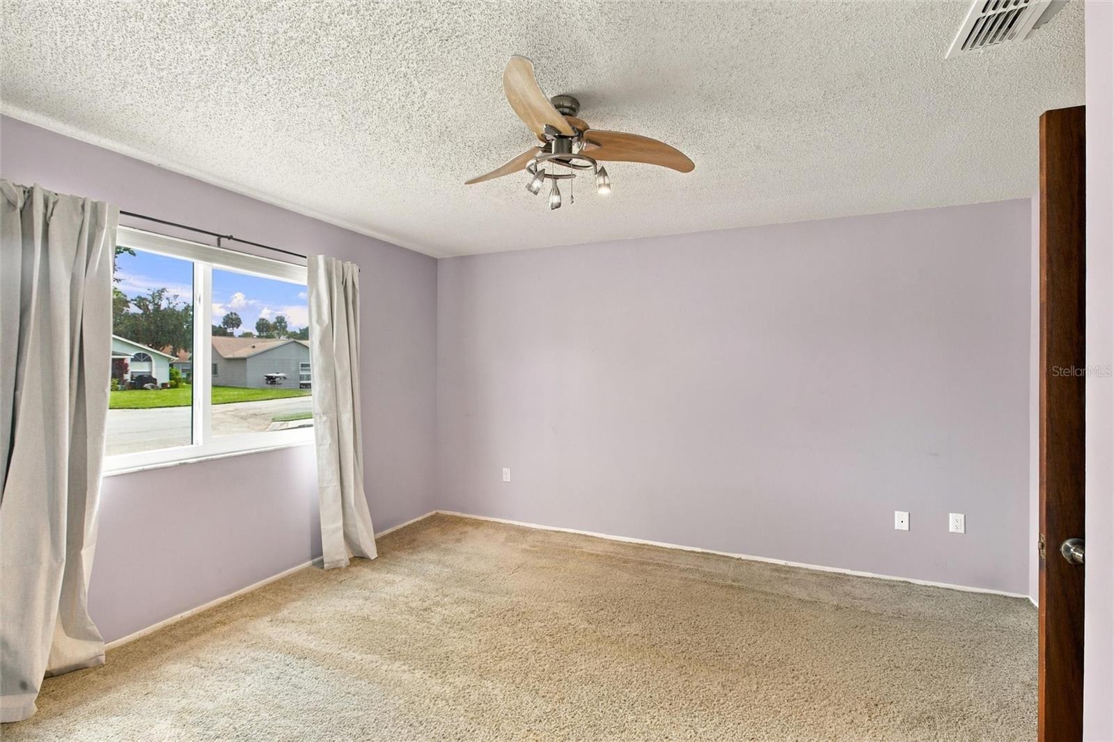5522 82nd Avenue Dr E Property Photo 12