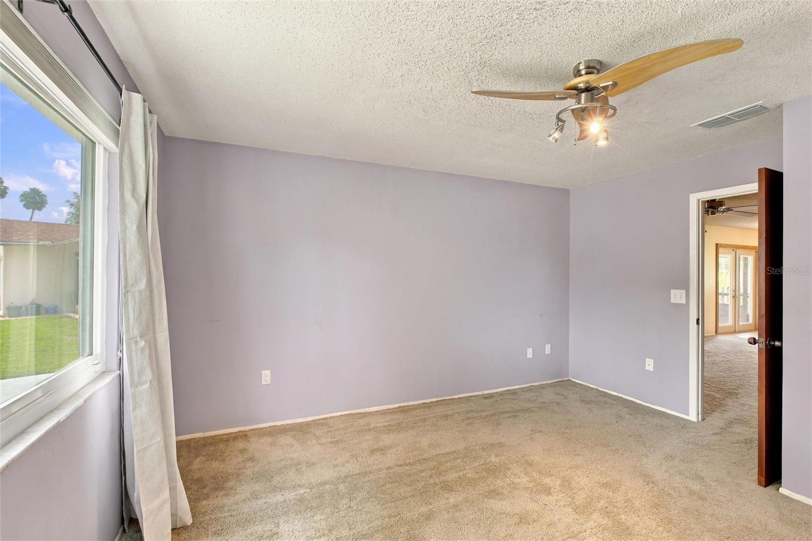 5522 82nd Avenue Dr E Property Photo 13