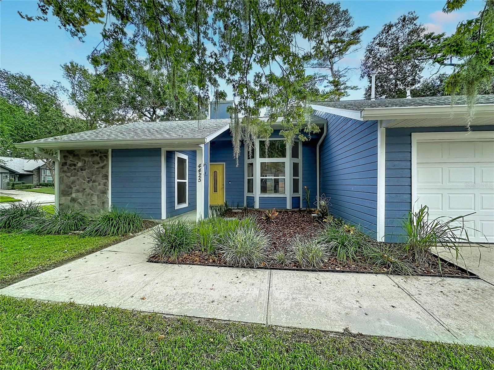 4425 Nw 61st Ter Property Photo 4