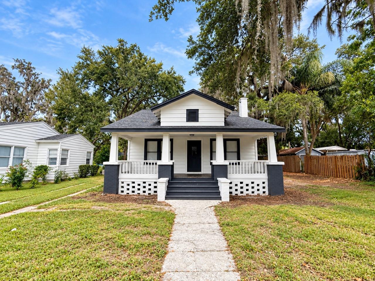 1212 OSCEOLA AVE Property Photo 1