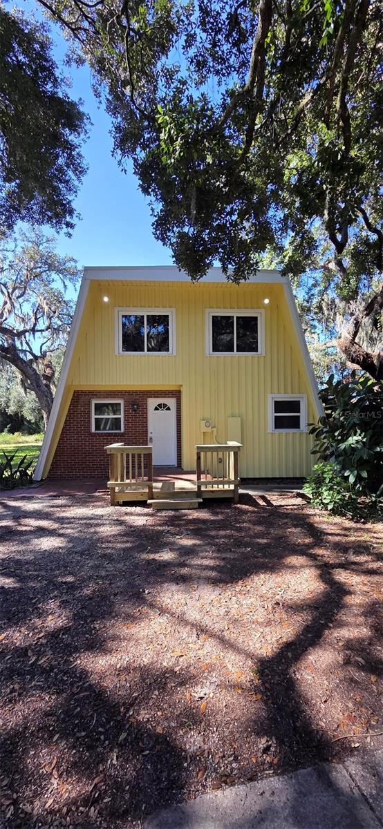 9345 YELLOW LAKE DR Property Photo 1