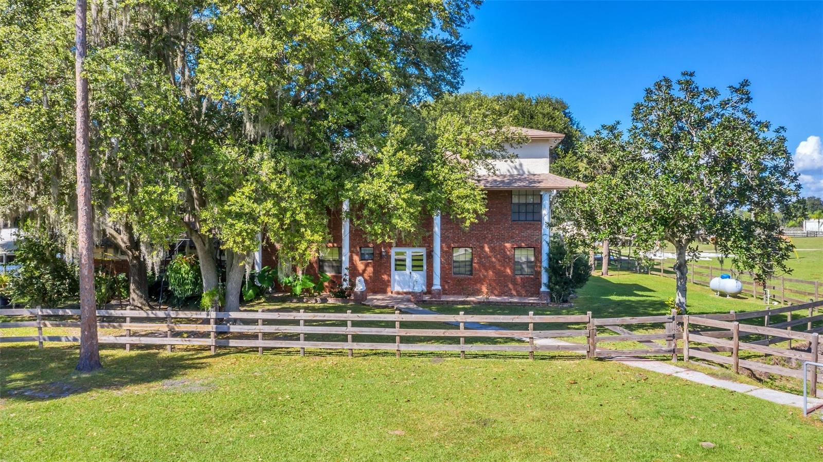 3724 Hickory Tree Rd Property Photo 1