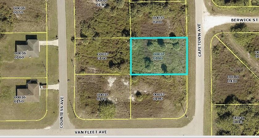1030 CAPETOWN AVE Property Photo 1