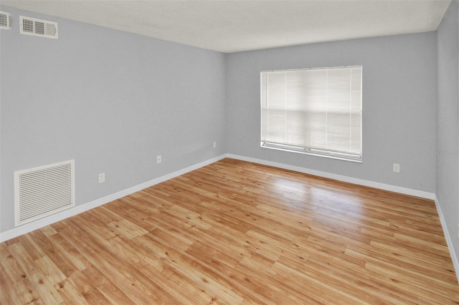 7450 35th St N #1604 Property Photo 19