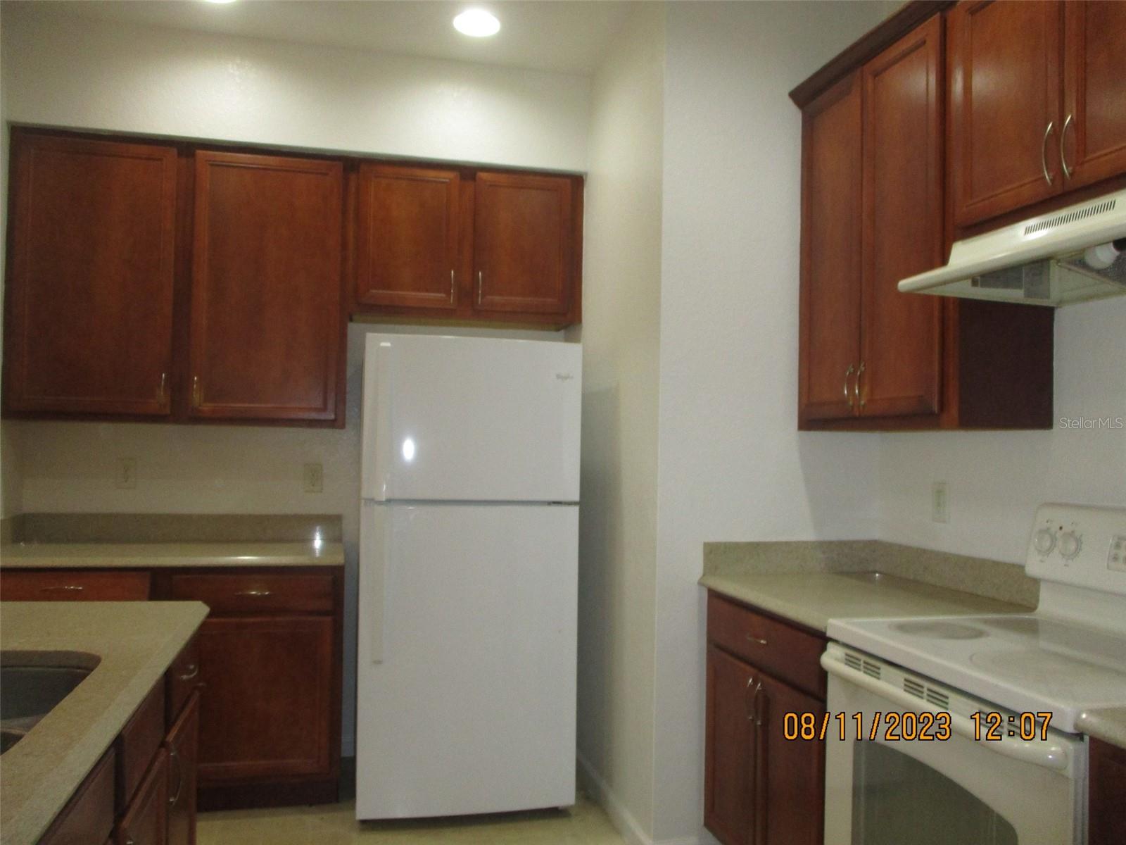 2978 Ashland Lane S Property Photo 30