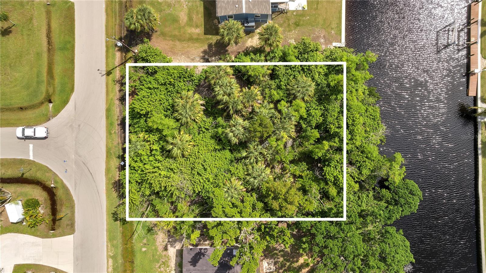 727 Marlin Dr Property Photo 2