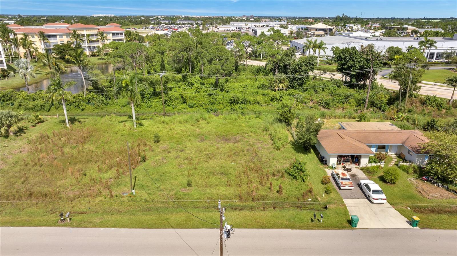 230 POMPANO TER Property Photo 1