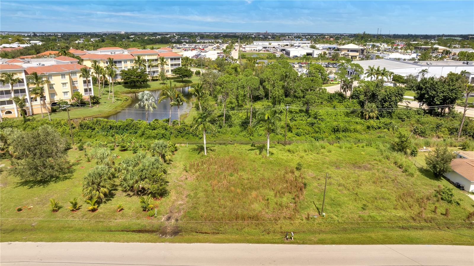 300 POMPANO TER Property Photo 1