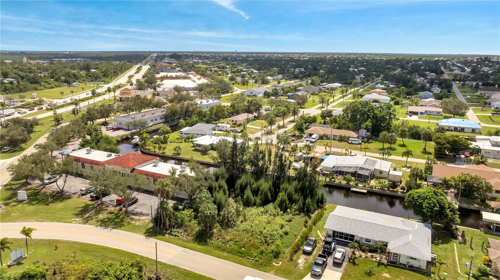 215 Pompano Ter Property Photo 1