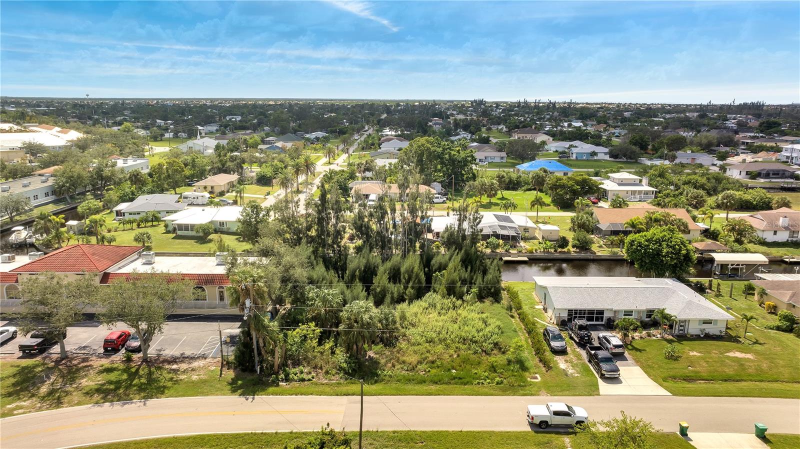 215 Pompano Ter Property Photo 2