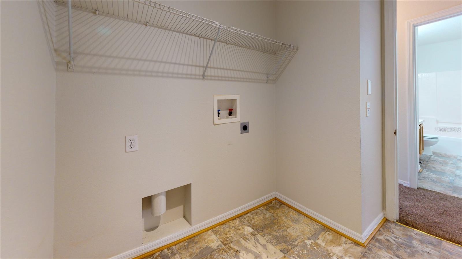 654 S Delmonte Court Property Photo 15