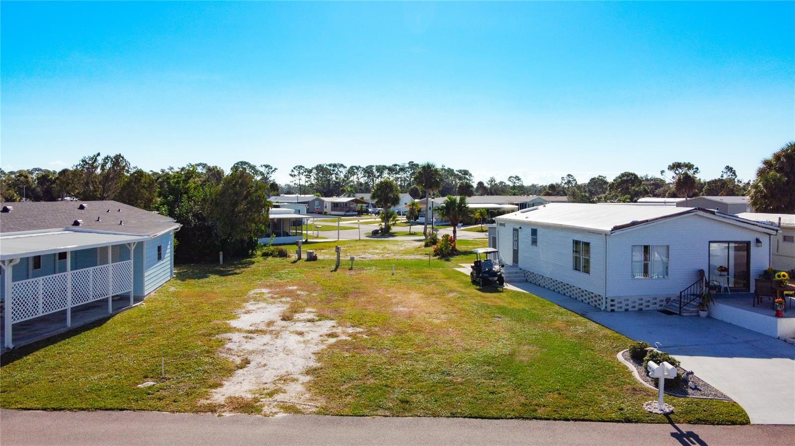 5700 Holiday Park Blvd Property Photo 6