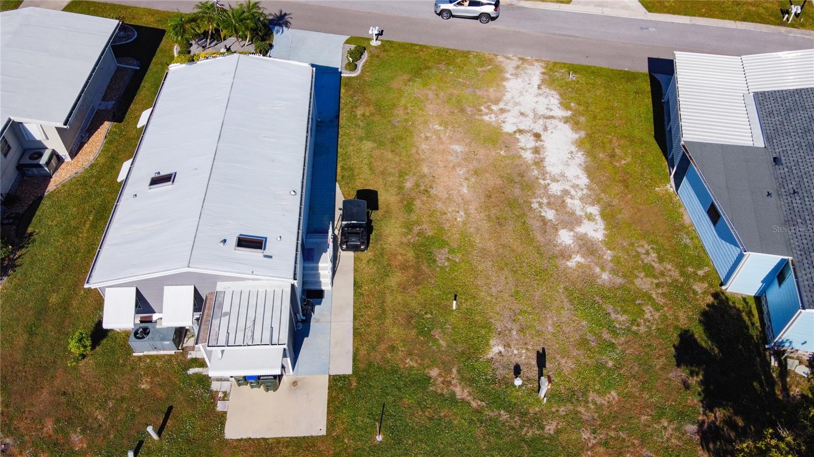 5700 Holiday Park Blvd Property Photo 7