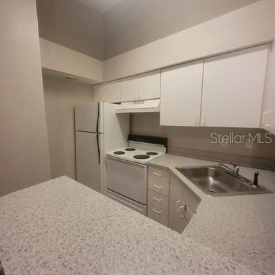 5016 Park Central Dr #2231 Property Photo 5