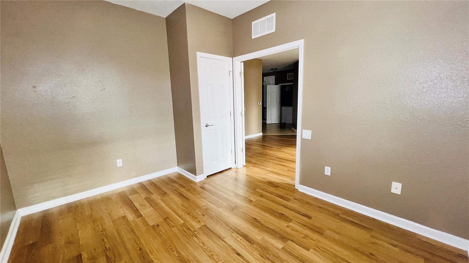3338 Robert Trent Jones Dr #20904 Property Photo 6