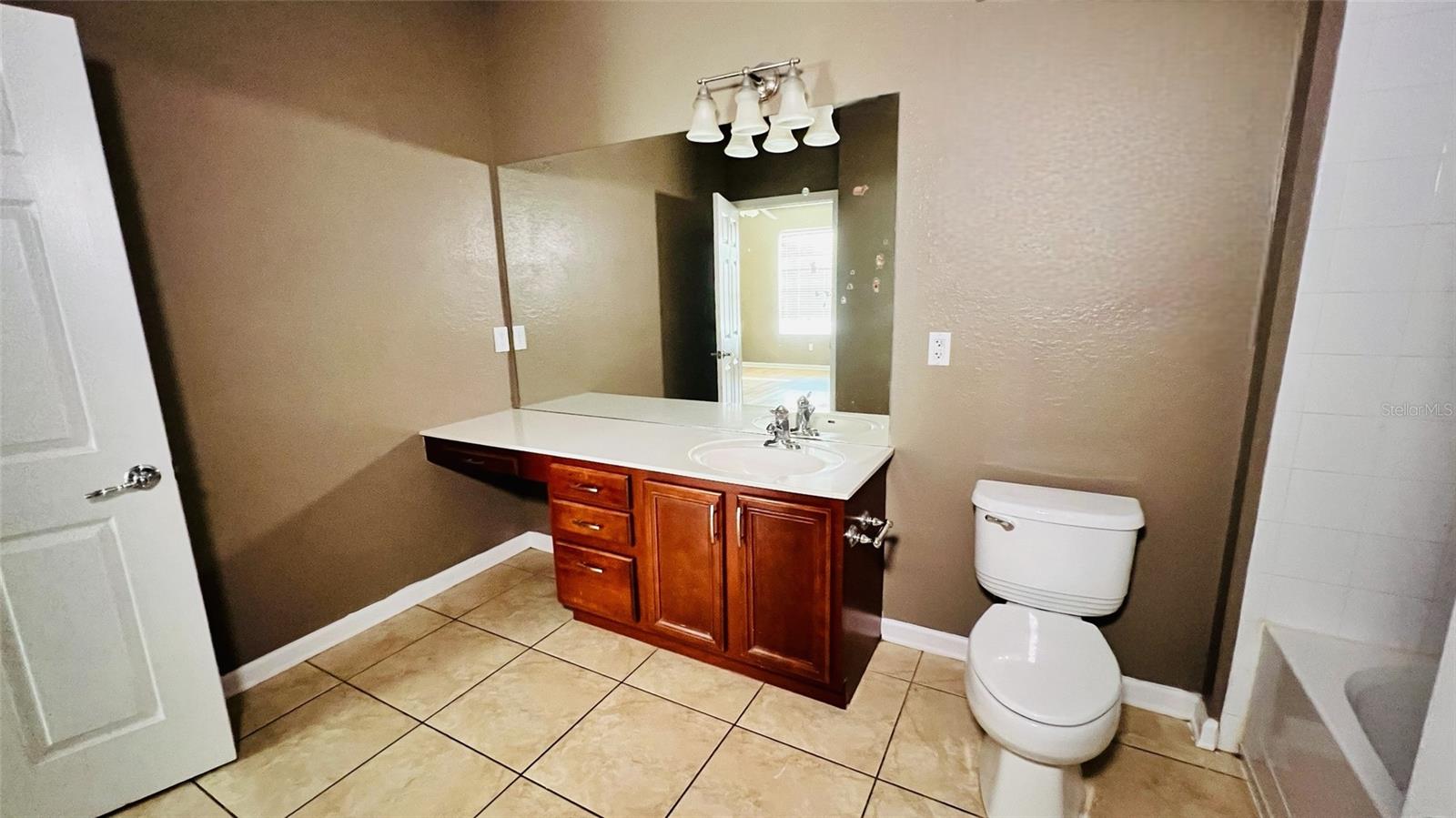 3338 Robert Trent Jones Dr #20904 Property Photo 17