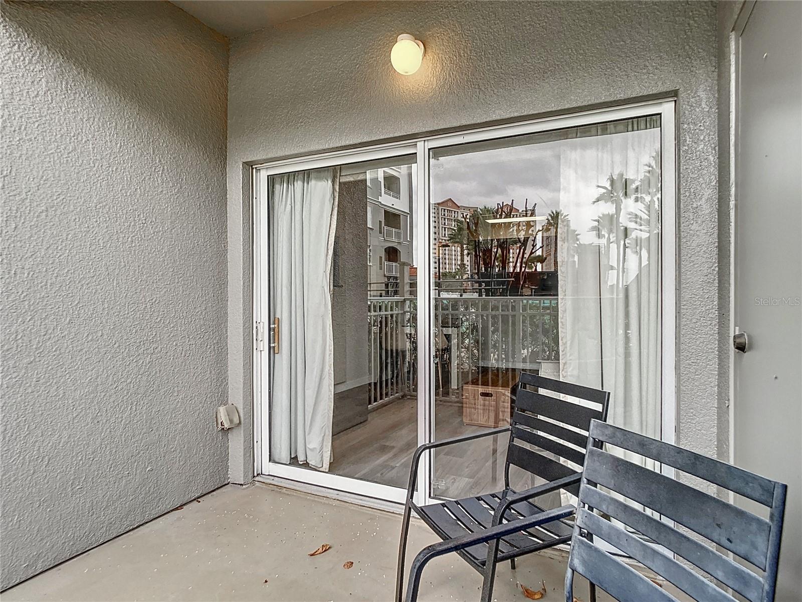 7395 Universal Blvd #103 Property Photo 11