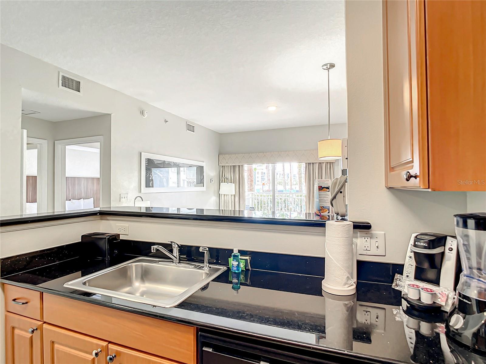 7395 Universal Blvd #103 Property Photo 18