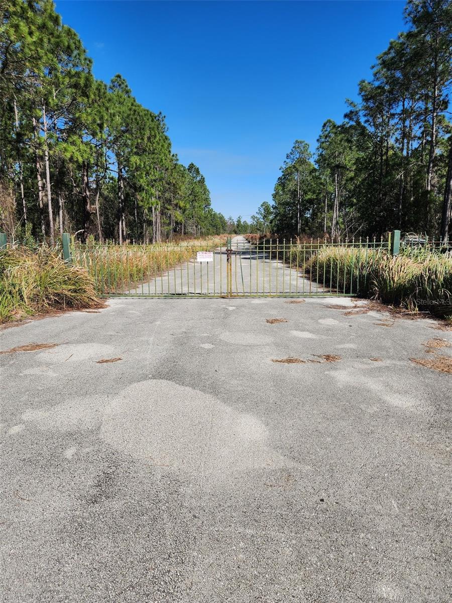 Egret Dr Property Photo